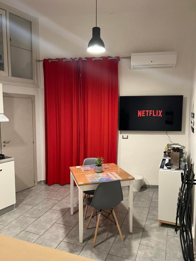 Апартаменты Punto Feliz Holiday House Неаполь Экстерьер фото